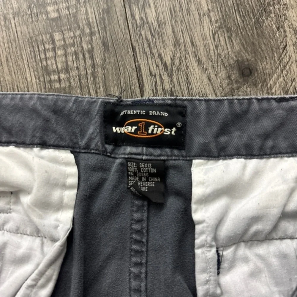 Vintage Y2K 2000s WearFirst Tactical Utility‎ Cargo Shorts Grey